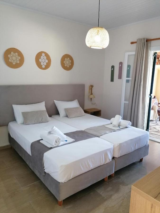 Vicky'S Panoramic View Apartments Pelekas Luaran gambar