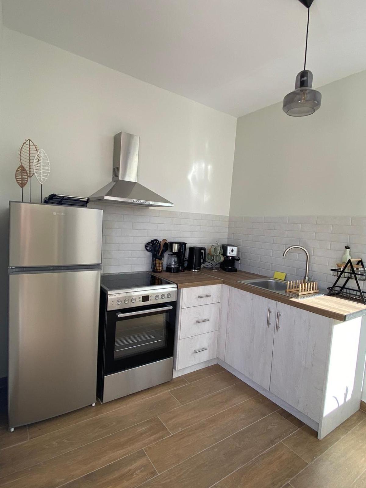 Vicky'S Panoramic View Apartments Pelekas Luaran gambar