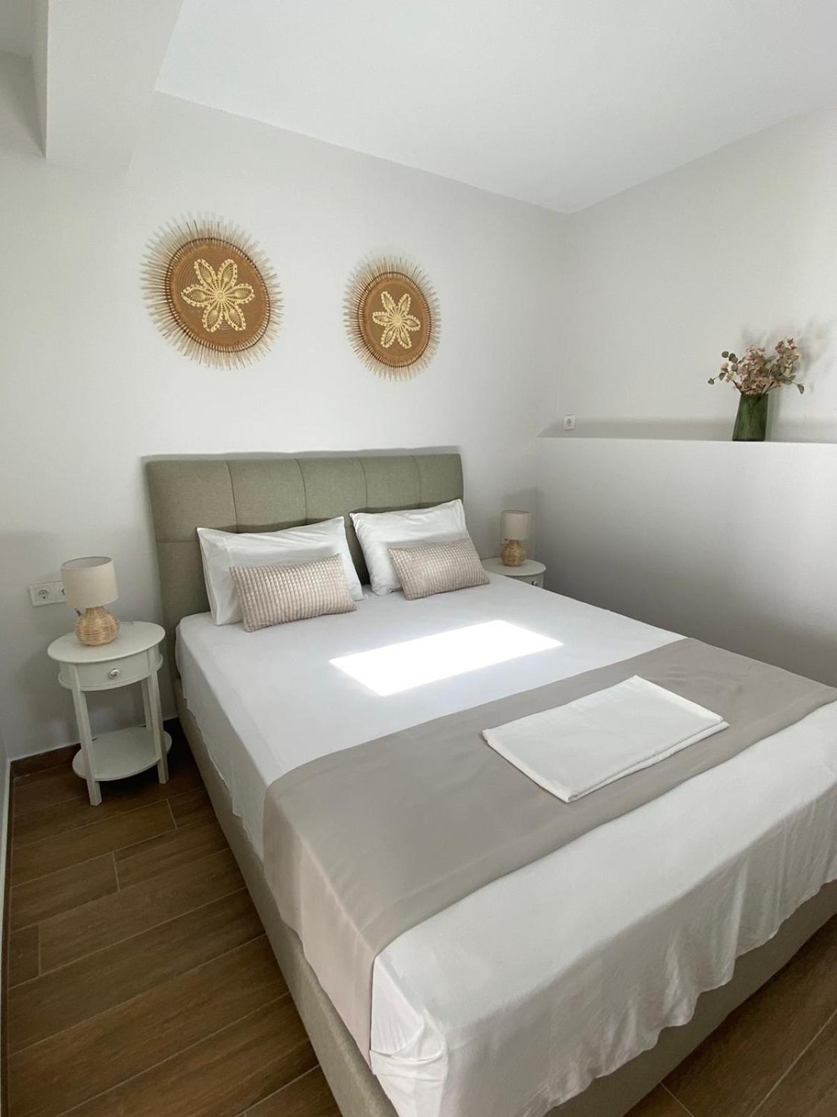 Vicky'S Panoramic View Apartments Pelekas Luaran gambar