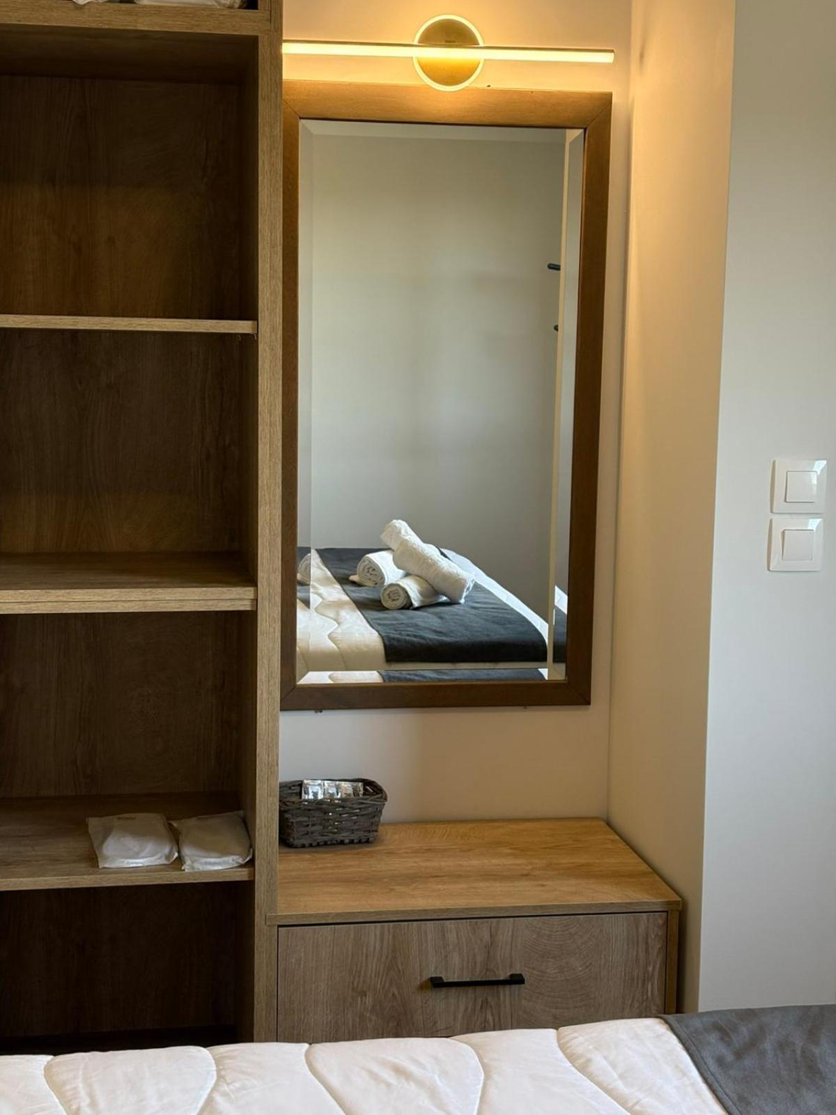 Vicky'S Panoramic View Apartments Pelekas Luaran gambar